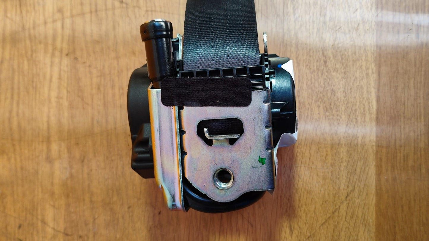 ✅LAND ROVER DISCOVERY SPORT L550 2.0 D 2018 SEAT BELT FRONT LEFT 635385200B A094