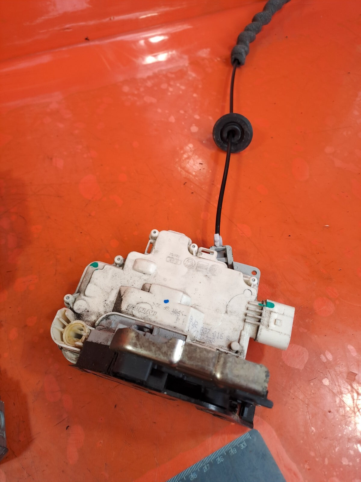 ✅AUDI A5 S LINE CABRIO 2.0 PETROL 2009 IGNITION KEY READER DOOR LOCK 8K0909131