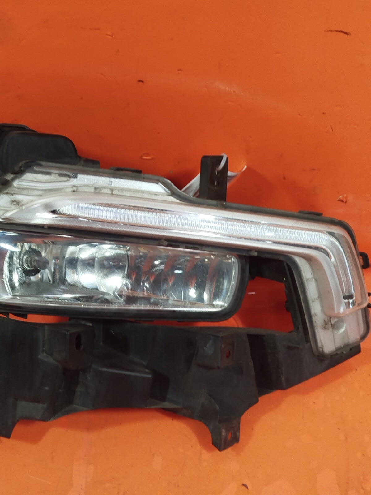 ✅Ford Mondeo Titanium 2016 2.0 Diesel FRONT RIGHT DAY RUNNING LIGHT LAMP A259