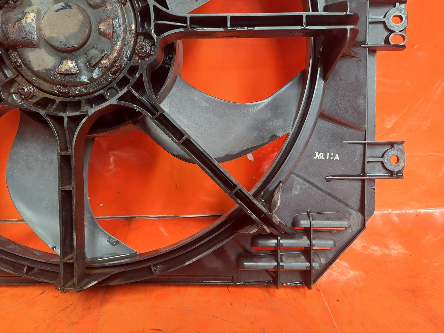 ✅SSANGYONG RODIUS TURISMO 2.2 DIESEL 2017 COOLANT RADIATOR FAN 21010-21171 A286