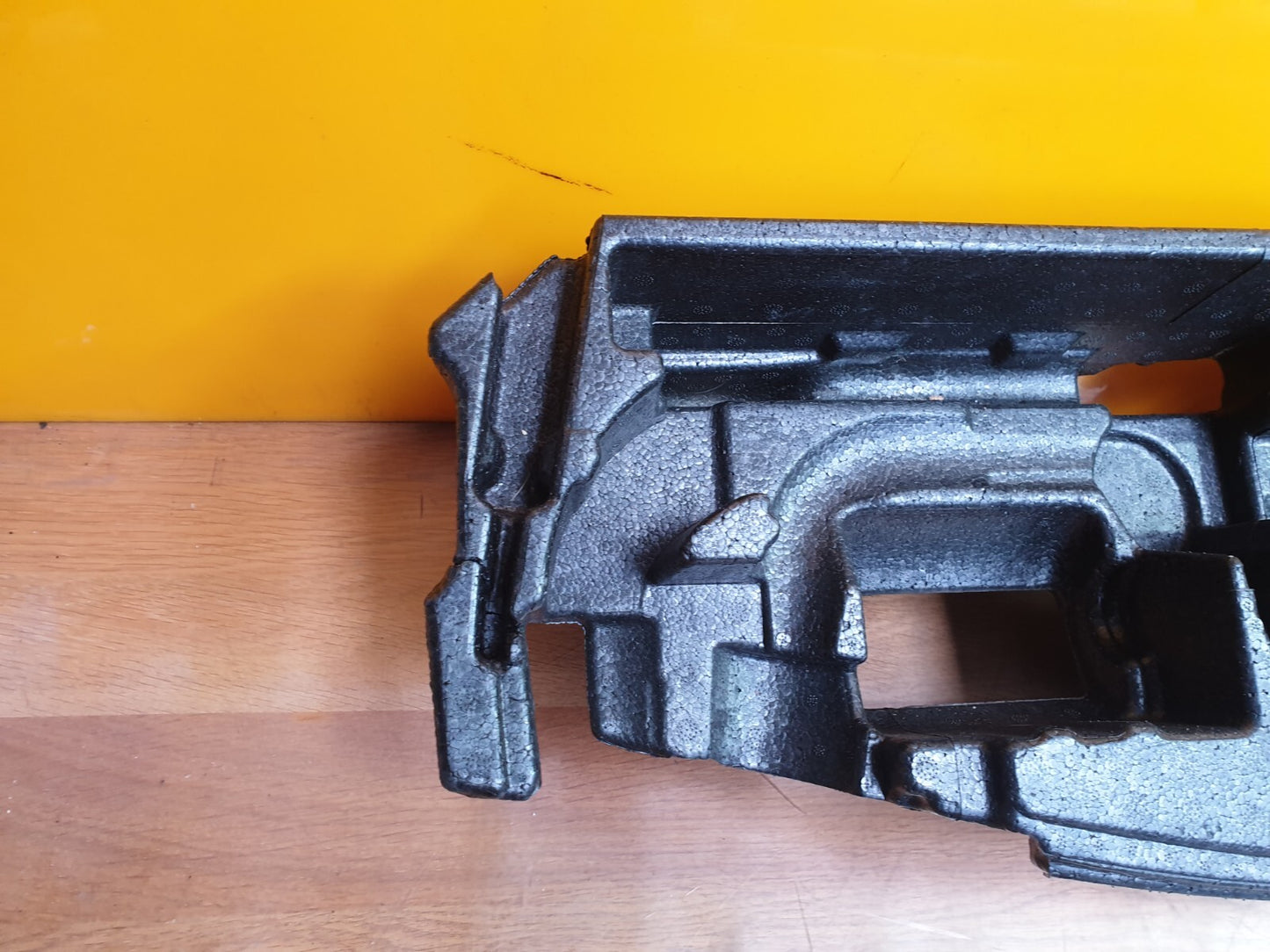 2016 LAND ROVER DISCOVERY SPORT L550 2.0D TYRE REPAIR TOOL KIT FK7219G381BE A155