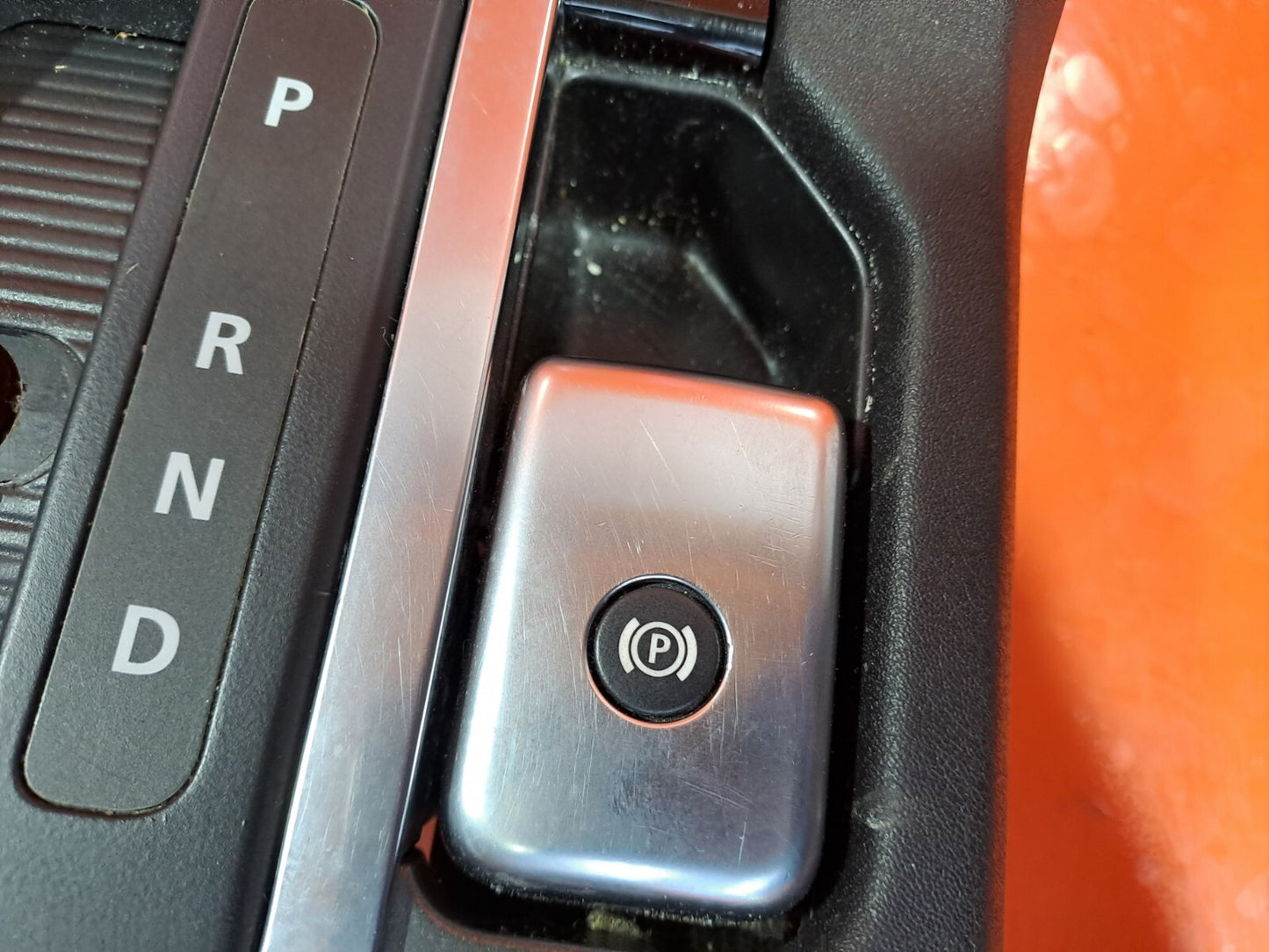 ✅2011 LAND ROVER DISCOVERY 4 L319 3.0D CENTRE CONSOLE AH2204567A + WARRANTY 239