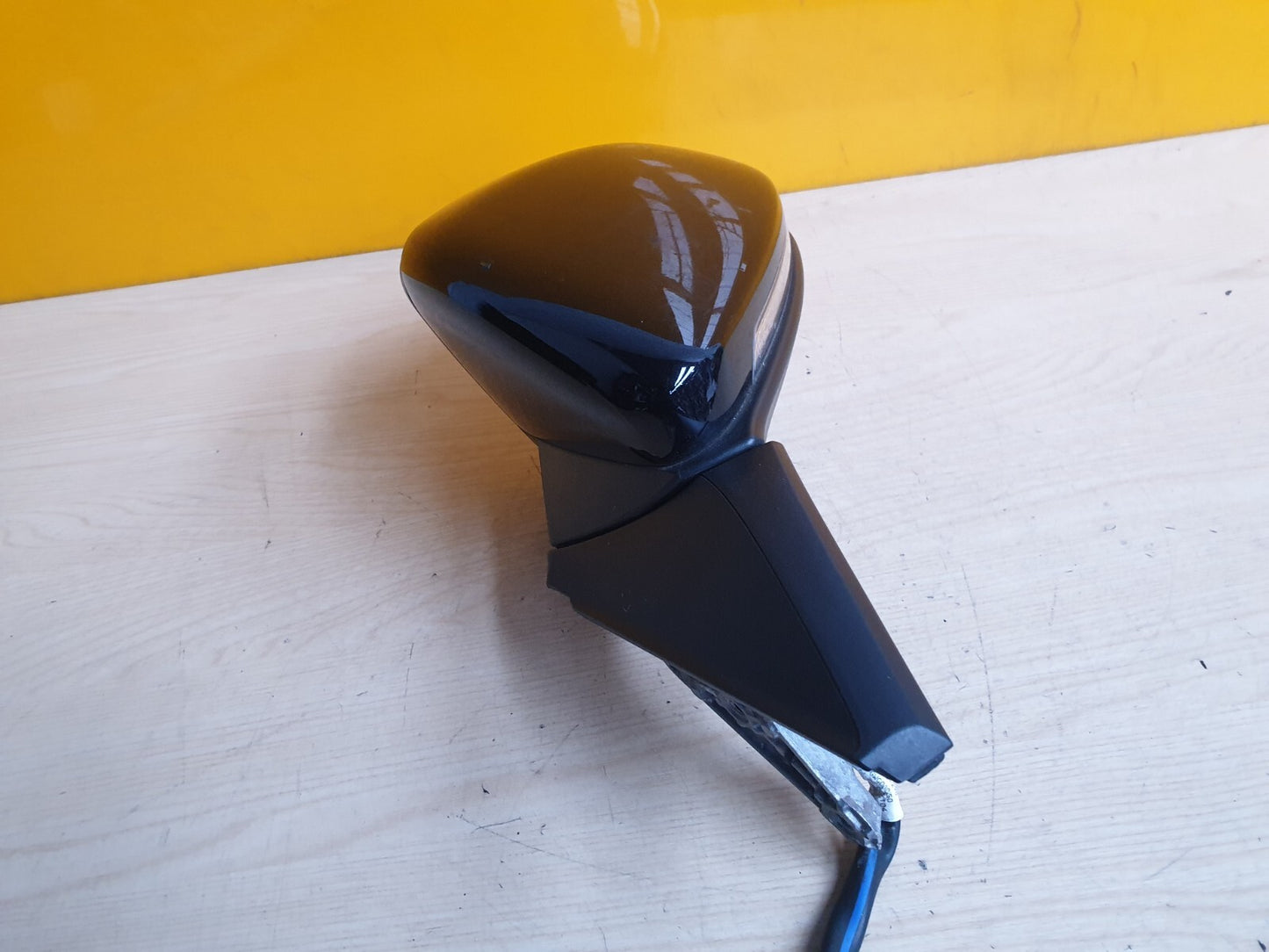 VW GOLF MK7 2015 FRONT LEFT MIRROR PASSENGER SIDE X00