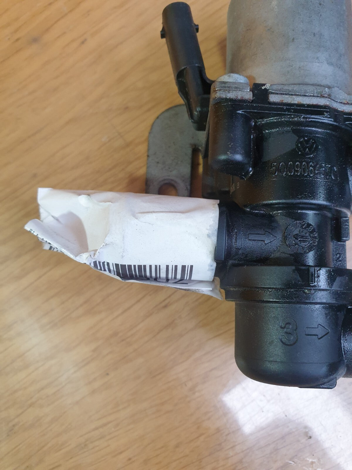 ✅2015 AUDI A3 E-TRON 1.4P AUXILIARY WATER PUMP 5Q0906457C + WARRANTY A204