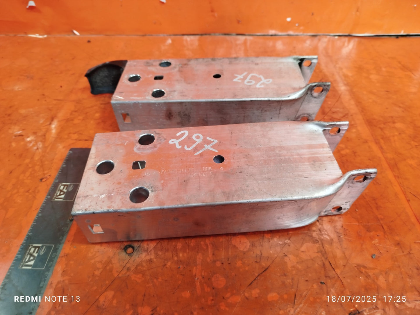 ✅MERCEDES A180D W177 1.5 DIESEL 2018 FRONT BUMPER REINFORCER CRASH CAN PAIR A297