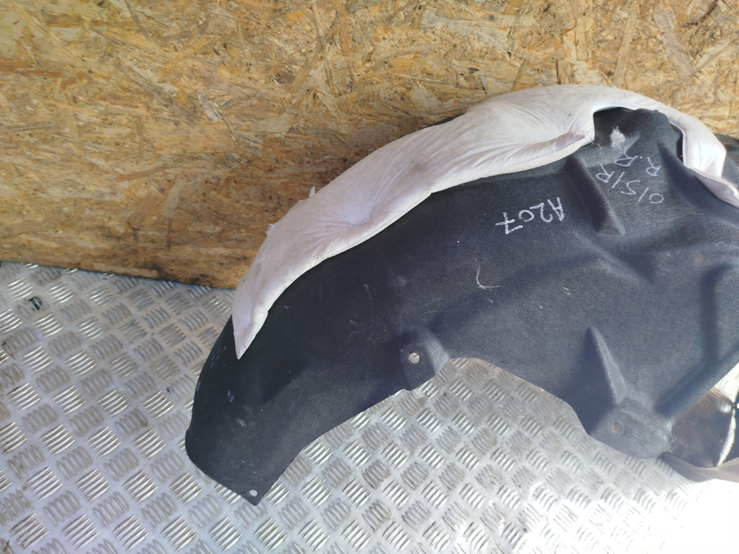 ✅Tesla Model 3 Long 2024 REAR RIGHT WHEEL ARCH LINER Warranty A207