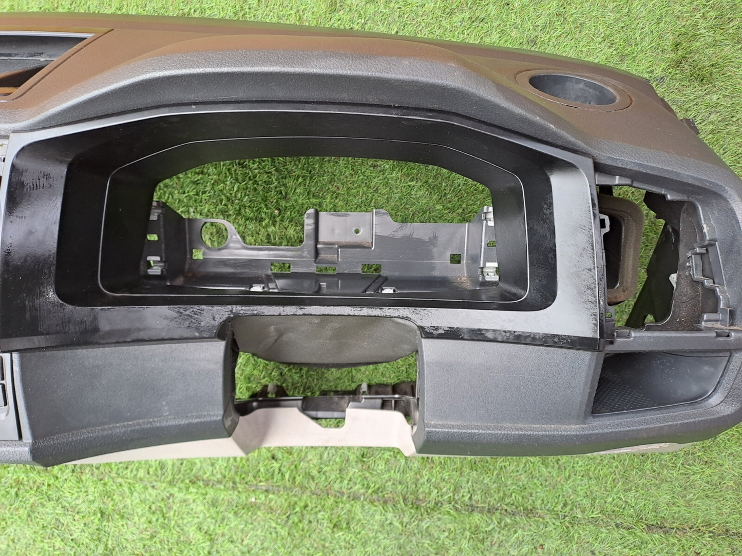 Volkswagen Transporter T6 2016 2.0 Diesel Dashboard 7E2857080 0589-P1-000744