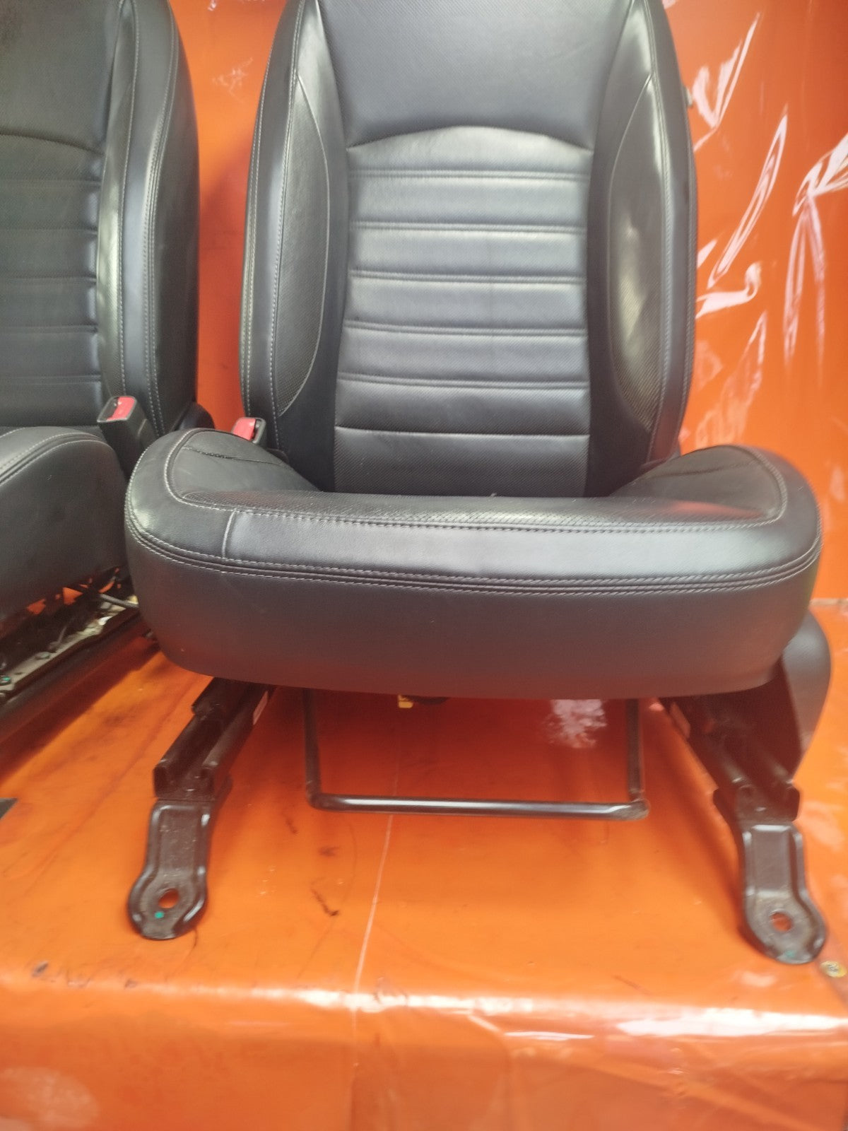 ✅Ssangyong Tivoli Ex 1.6 Diesel 2017 FRONT SEATS Warranty A230