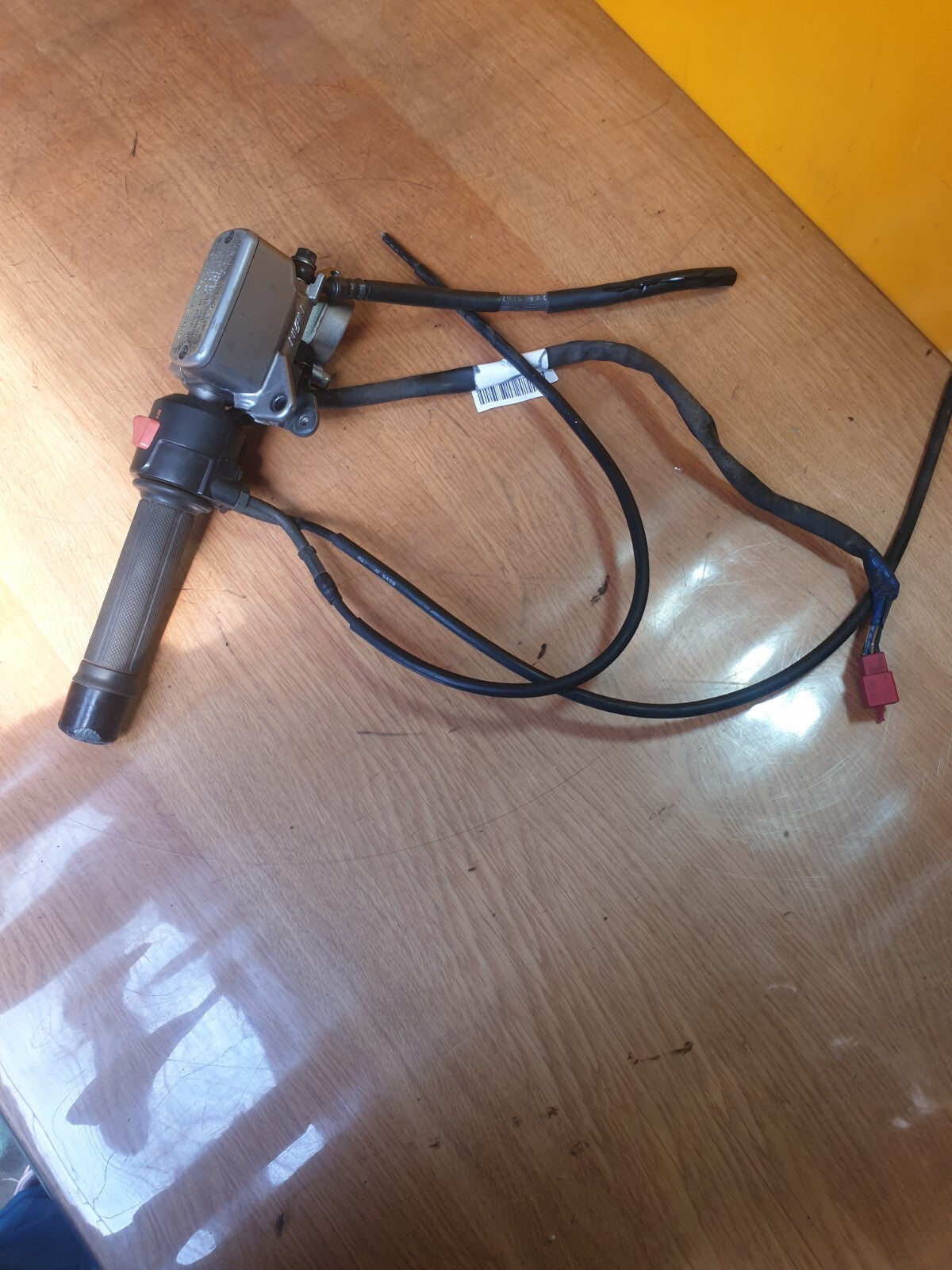 ✅1995 HONDA VFR750 PETROL RIGHT HANDLE BAR + WARRANTY A182