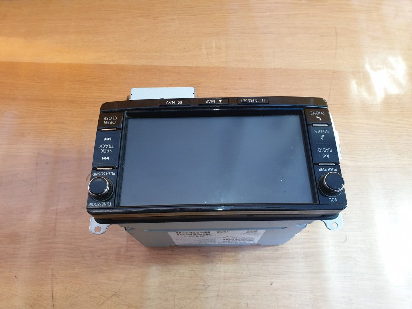 ✅MITSUBISHI OUTLANDER 2.0 PETROL 2017 SAT NAV HEAD UNIT 8750A592 8750A589 A105