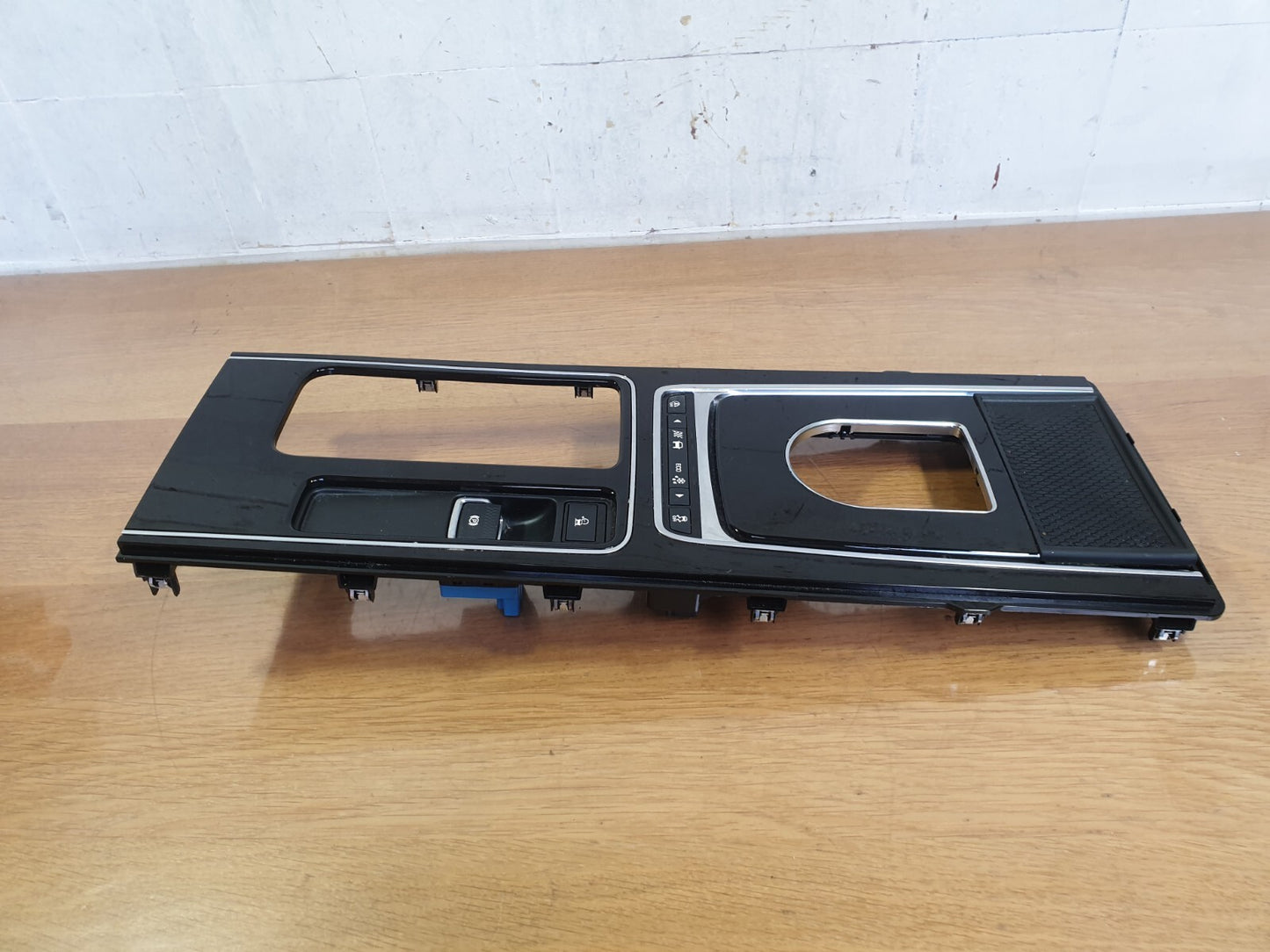 ✅JAGUAR F-PACE X761 3.0 PETROL 2017 CENTRE CONSOLE TRIM JX7314B790AA Warranty