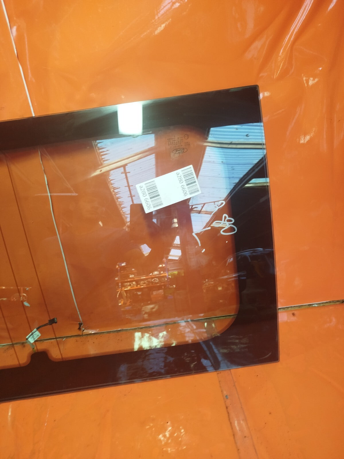 ✅FORD TOURNEO CUSTOM 2.2 DIESEL 2015 REAR LEFT QUARTER WINDOW GLASS BK21B29741J