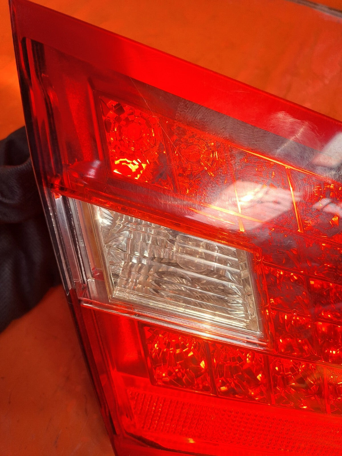 ✅2011 MERCEDES E CLASS W212 REAR LEFT INNER TAIL LIGHT A2129060358 + WARRANTY