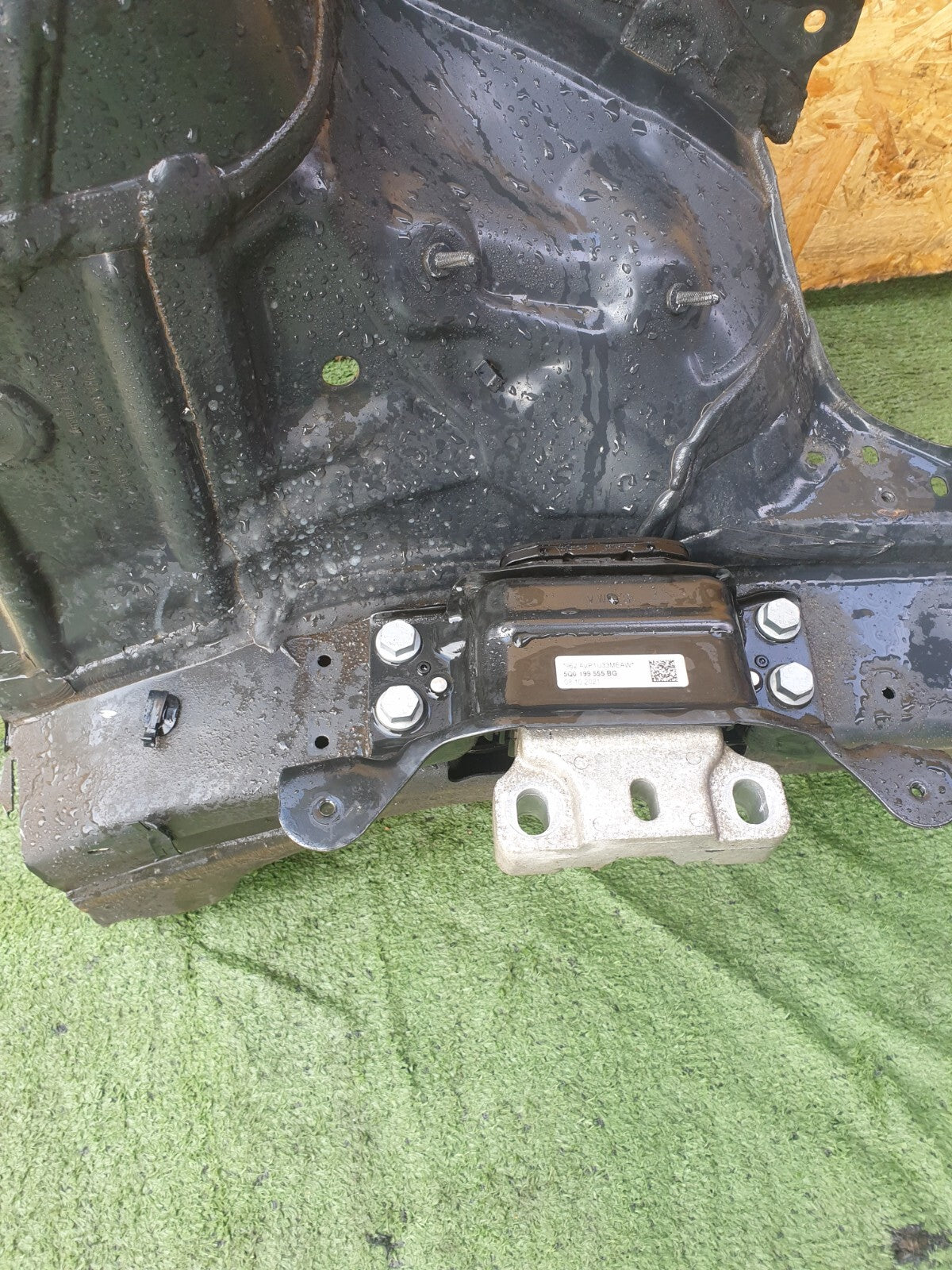✅VW GOLF MK8 1.5 PETROL 2022 FRONT LEFT CHASSIS LEG 5Q0199555BG Warranty A191