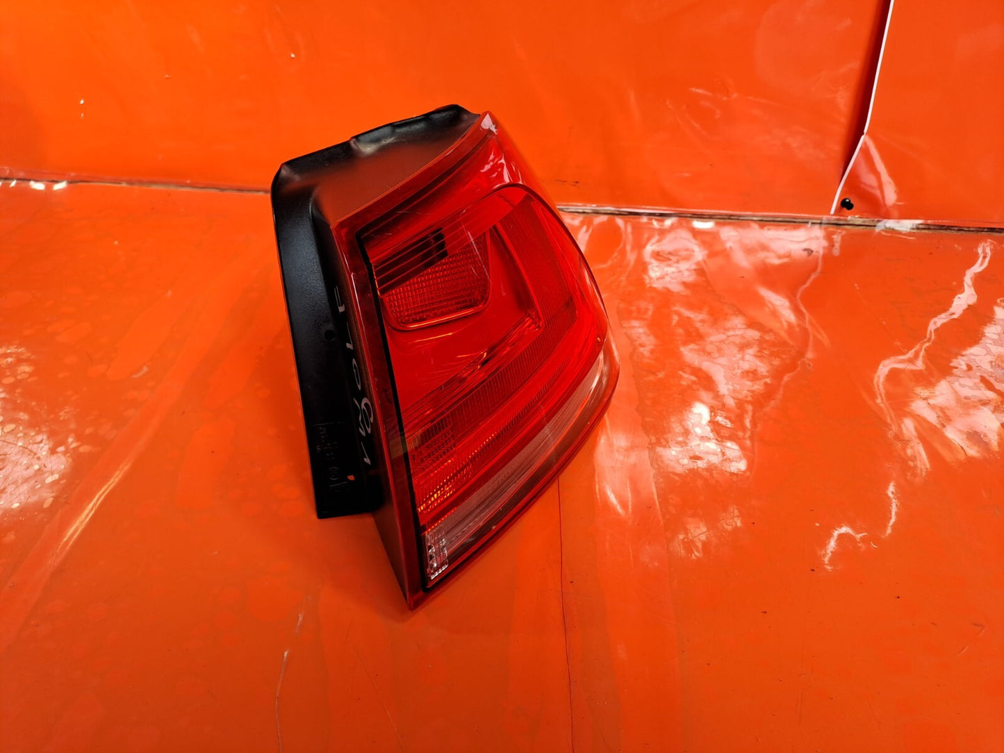 ✅Volkswagen Golf Mk7 5G 2012-2017 REAR RIGHT OUTER LIGHT 5G0945096M Warranty xAA