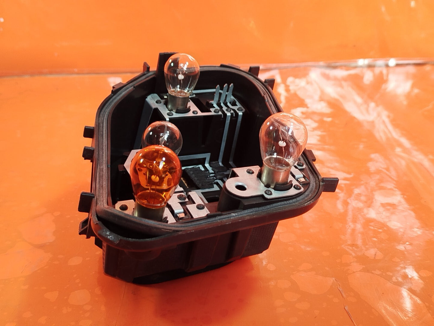 ✅VW POLO MATCH 1.0 PETROL 2021 REAR LEFT LIGHT BULB HOLDER 2GS945095 Warranty