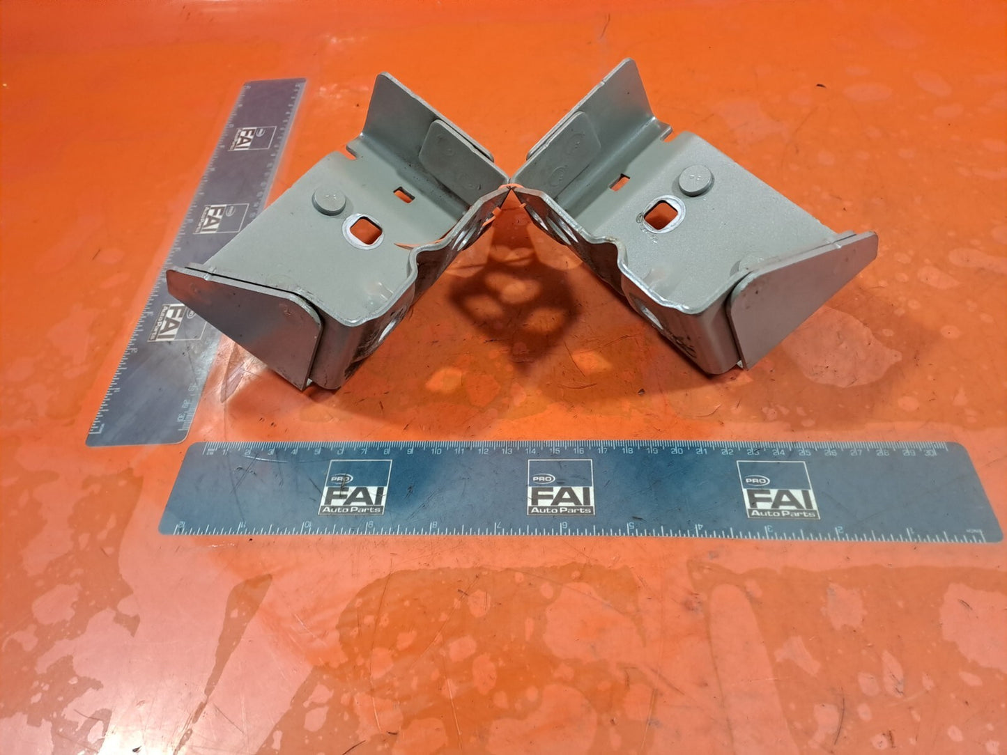 ✅Renault Trafic III Sl27 Sport 2016 1.6 Diesel BONNET HINGES 93451643B 98451653B
