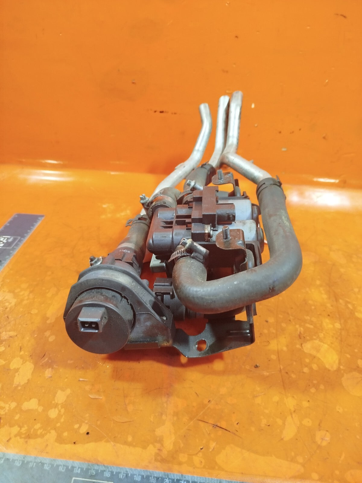 ✅2011 LAND ROVER RANGE ROVER L322 4.4D HEATER CONTROL VALVE XH42-18B619-AA A243
