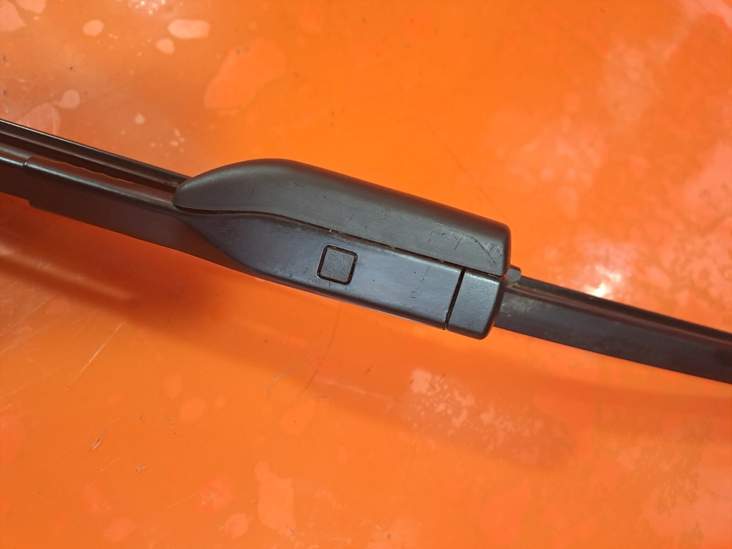 2024 TESLA MODEL 3 LONG FRONT LEFT WINDSCREEN WIPER ARM + WARRANTY A207
