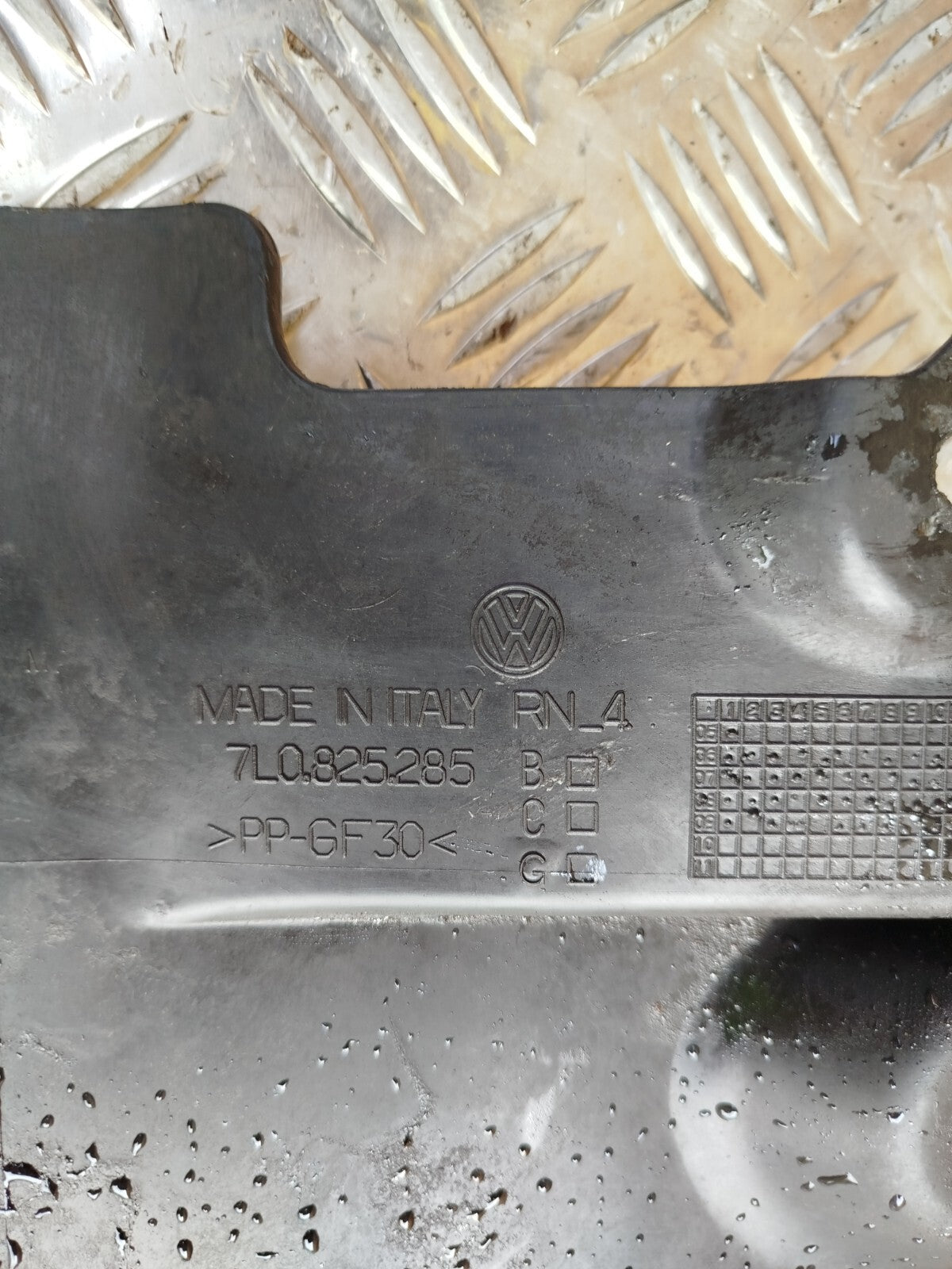✅PORSCHE CAYENNE V6 3.6 PETROL 2010 ENGINE UNDERTRAY COVER 7L0825285 Warranty