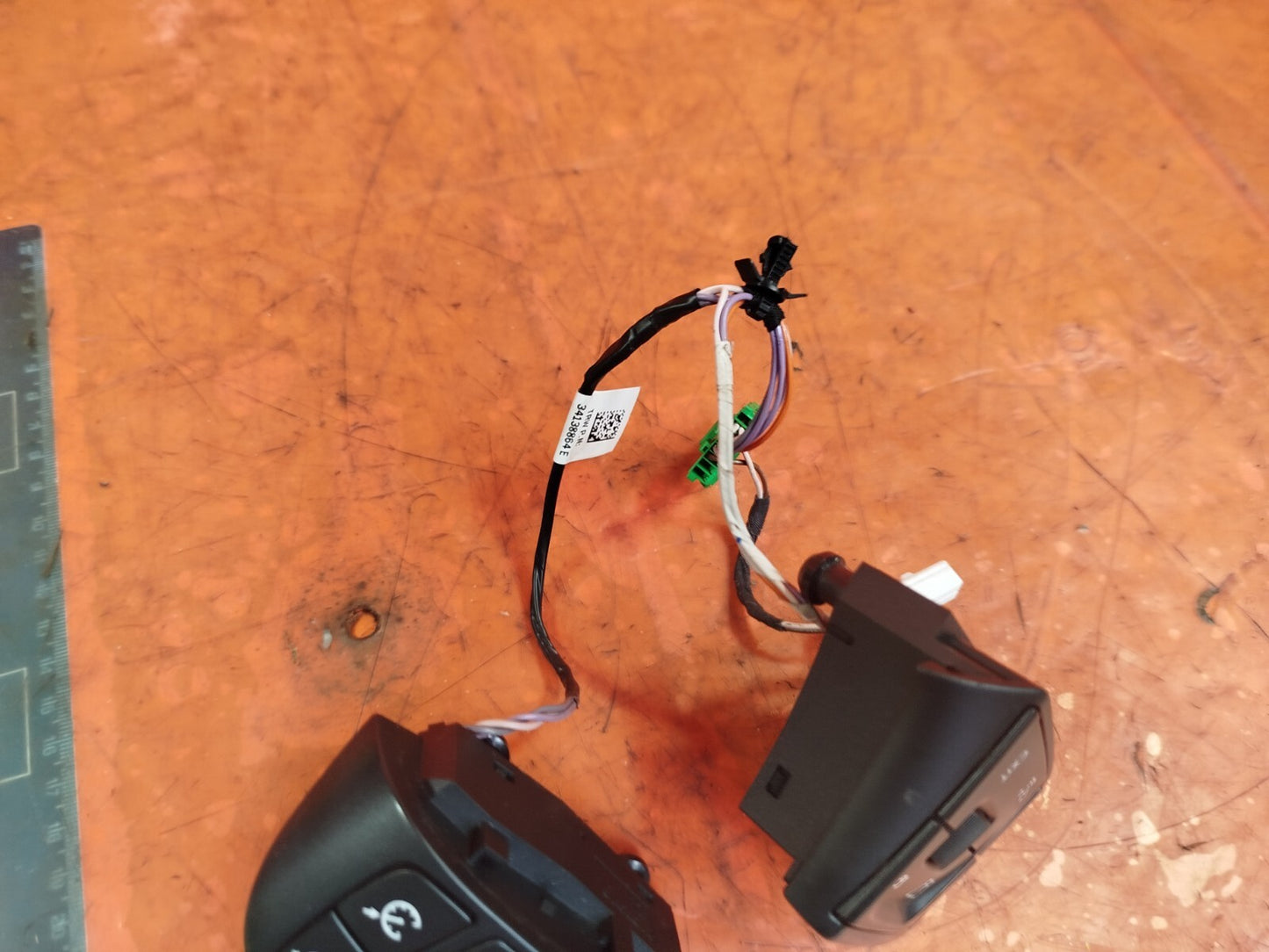 ✅VOLVO V40 V60 STEERING WHEEL CONTROLS 31334457 31334463 + WARRANTY xAA