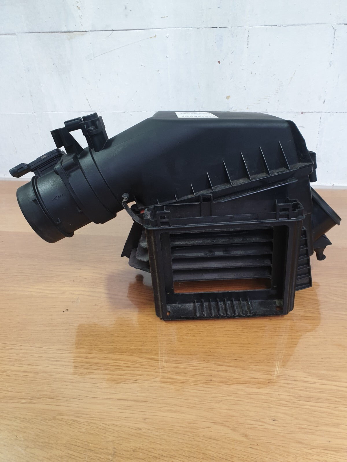Mercedes B class W246 1.8 Diesel 2012 AIR FILTER BOX HOUSING A6450900001 A211