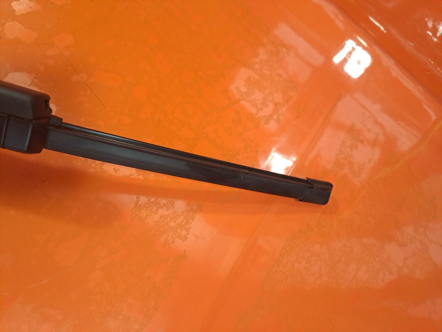 2024 TESLA MODEL 3 LONG FRONT LEFT WINDSCREEN WIPER ARM + WARRANTY A207