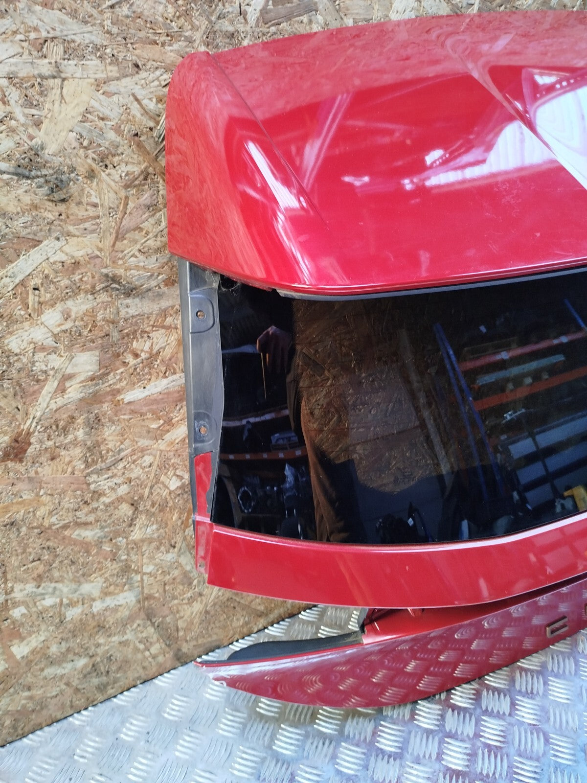 ✅2023 CUPRA BORN V2 EV TAILGATE BOOT LID RED P8/C3J + WARRANTY A209