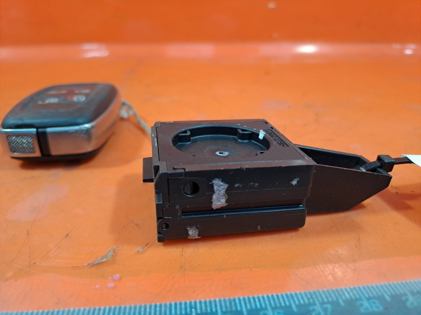 ✅2011 LAND ROVER DISCOVERY 4 L319 KEY FOB & KEYLESS ENTRY CONTROL MODULE 239