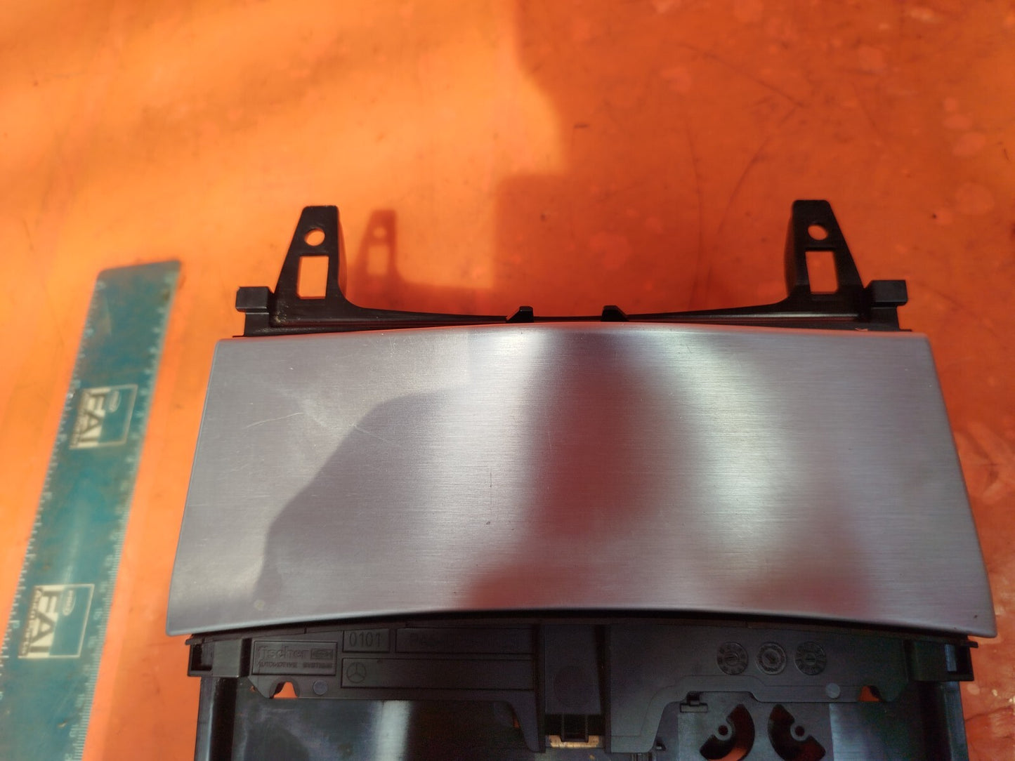 ✅MERCEDES C250 W204 2.1 DIESEL 2011 CENTER CONSOLE ASHTRAY BOX A2046801350 A283