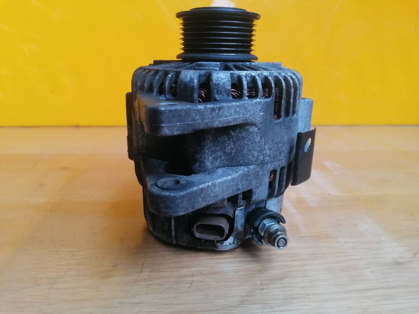 ✅2010 HYUNDAI i800 2.5CRDI ALTERNATOR 12V 2 PIN PLUG 37300-4A310 + WARRANTY A078