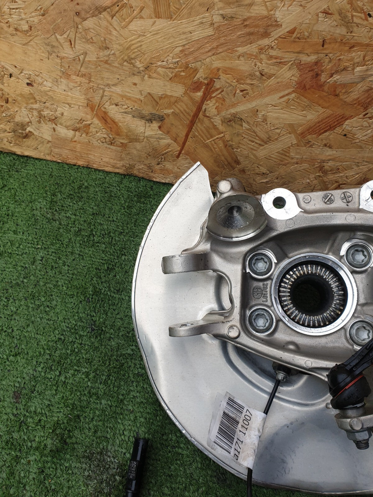 ✅2023 BMW Z4 G29 2.0P REAR LEFT SPINDLE KNUCKLE HUB 8832870 + WARRANTY A171