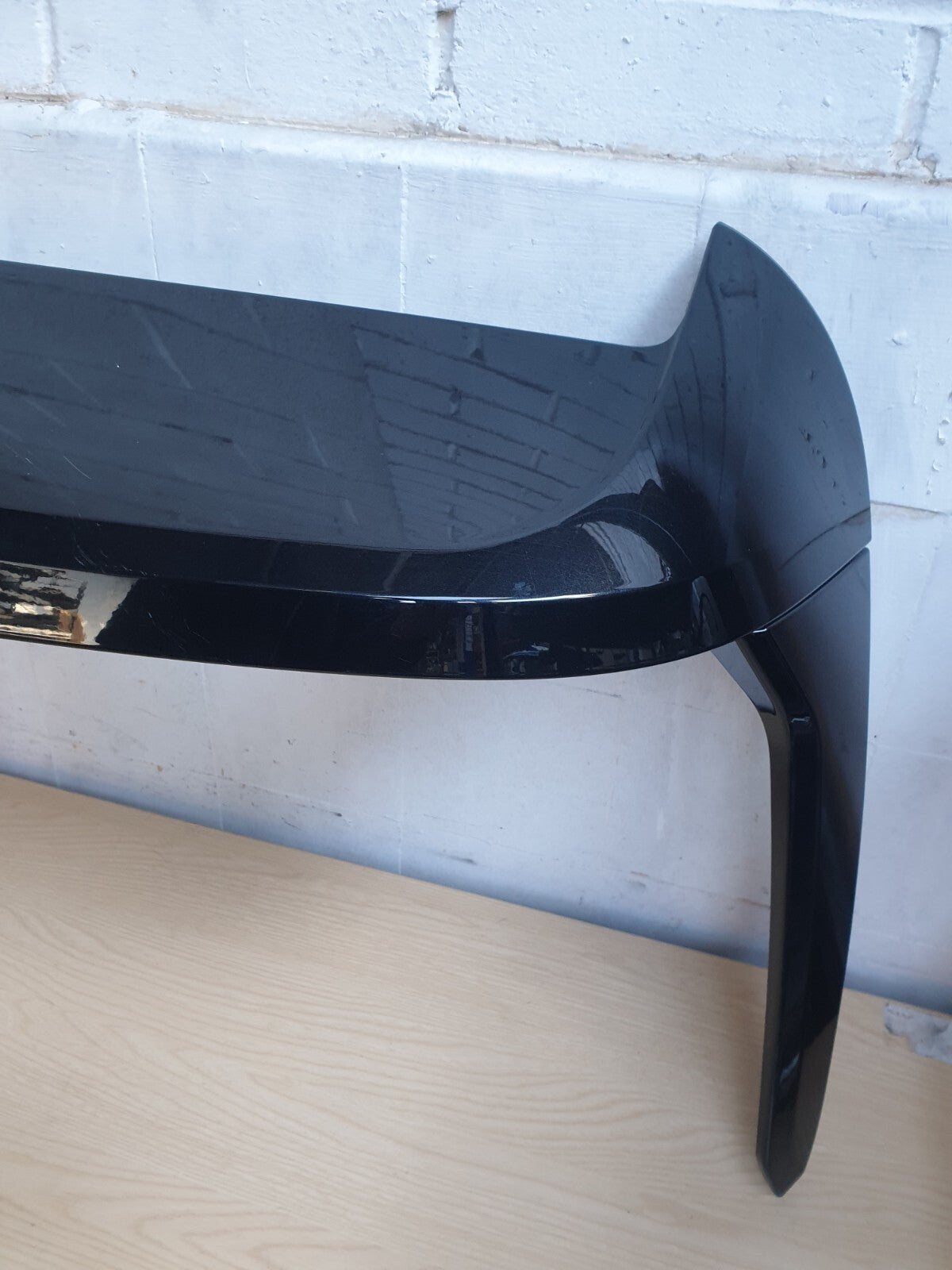 BMW F46 216D 1.5 DIESEL 2018 SPOILER REAR TAILGATE 7349464