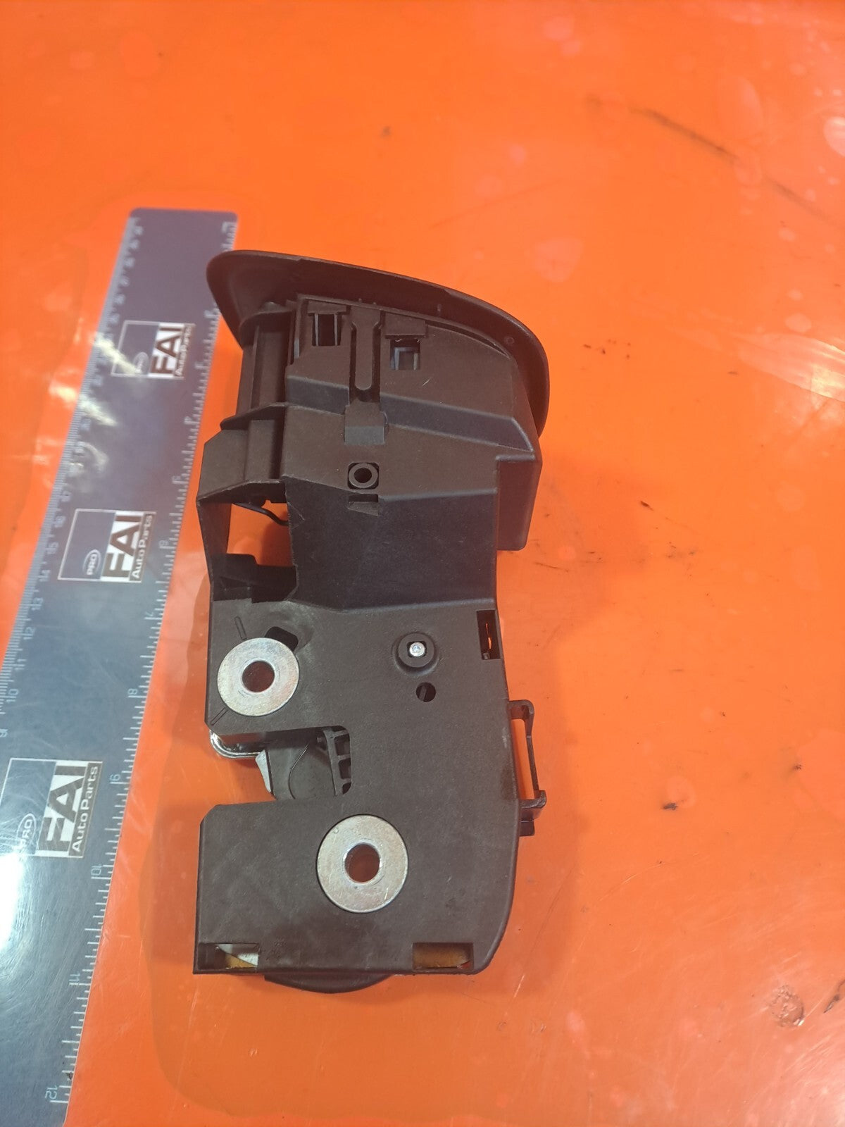 ✅MERCEDES B200 W246 1.8 CDI 2014 REAR LEFT SEAT LOCK A2469200172 Warranty A071