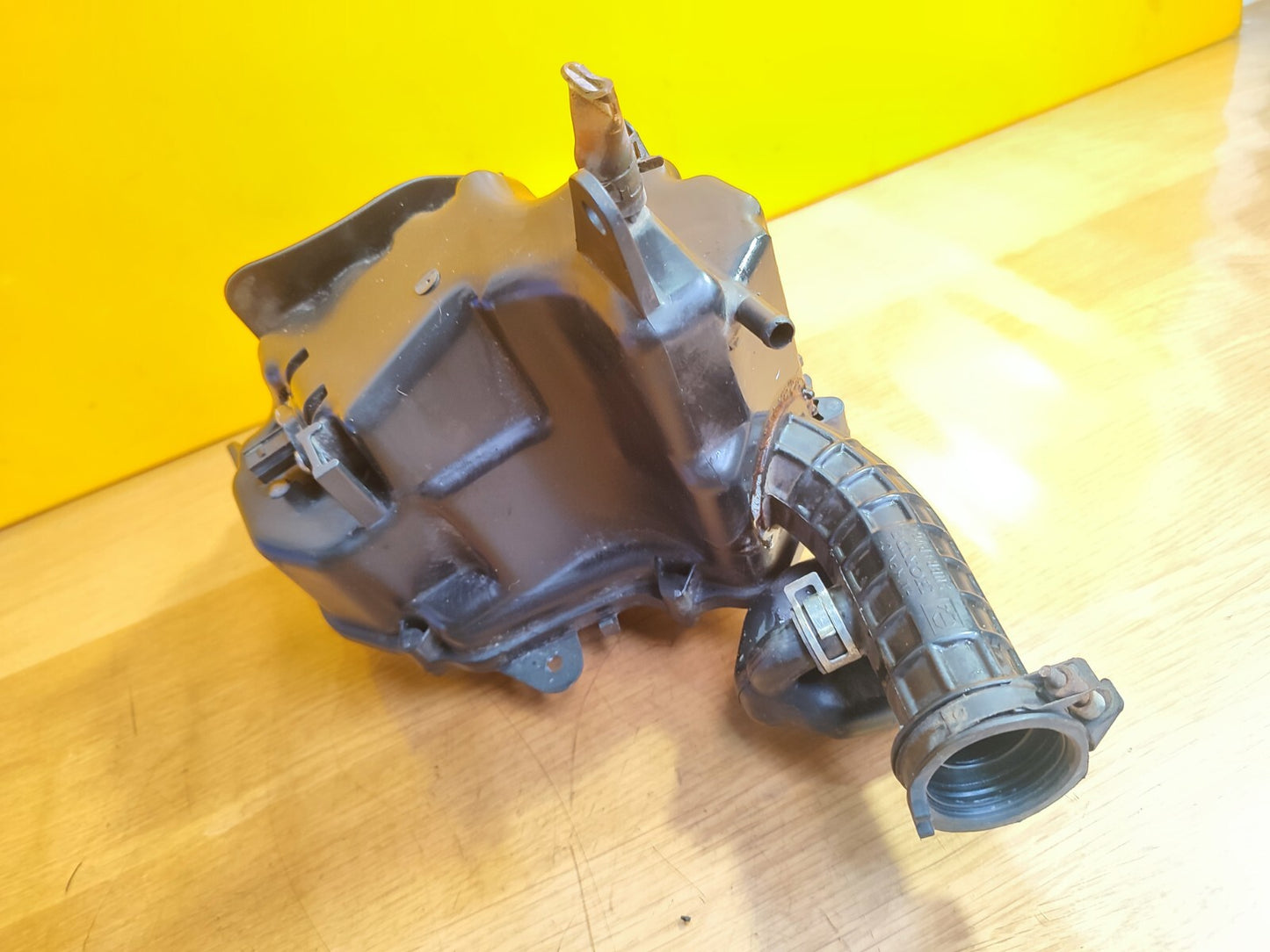 ✅HONDA GLR125 1W PETROL 2019 AIR FILTER BOX HMKPNC1 Warranty A117