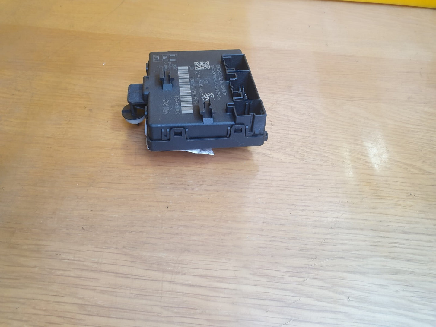 ✅AUDI A3 S LINE 1.4 PETROL 2021 REAR RIGHT DOOR CONTROL MODULE ECU 5Q0959595L