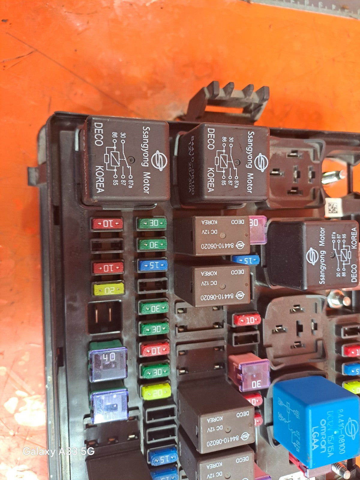 ✅Ssangyong Rodius Turismo 2.2 Diesel 2017 FUSE BOX 84410-08100 Warranty A286