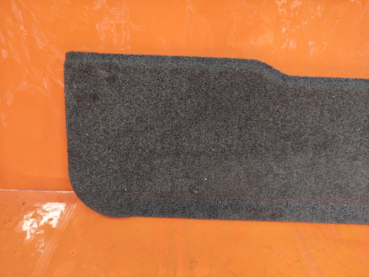 ✅RANGE ROVER VOGUE L322 4.4 PETROL 2005 TAILGATE LOWER CARPET PANEL 5149-8264012