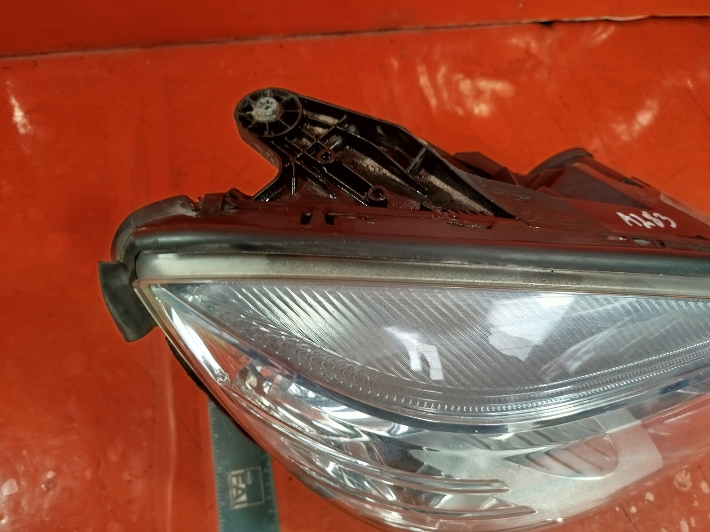 ✅2011 MERCEDES C CLASS W204 FRONT RIGHT HEADLIGHT A2048208661 + WARRANTY