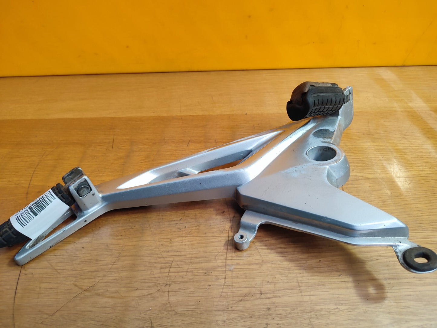 ✅HONDA GLR125 1W PETROL 2019 LEG REST WITH STAND Warranty A117