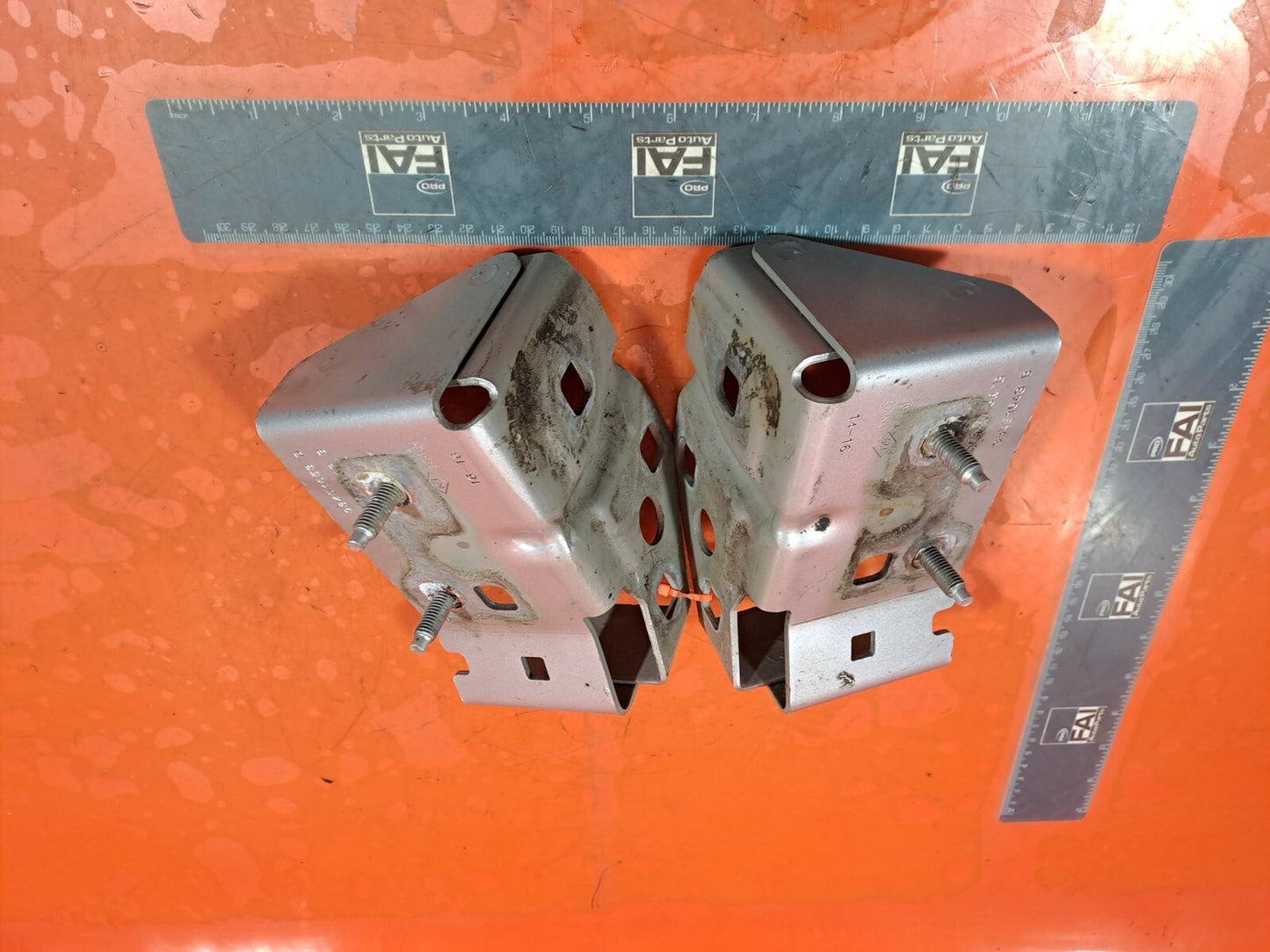 ✅Renault Trafic III Sl27 Sport 2016 1.6 Diesel BONNET HINGES 93451643B 98451653B