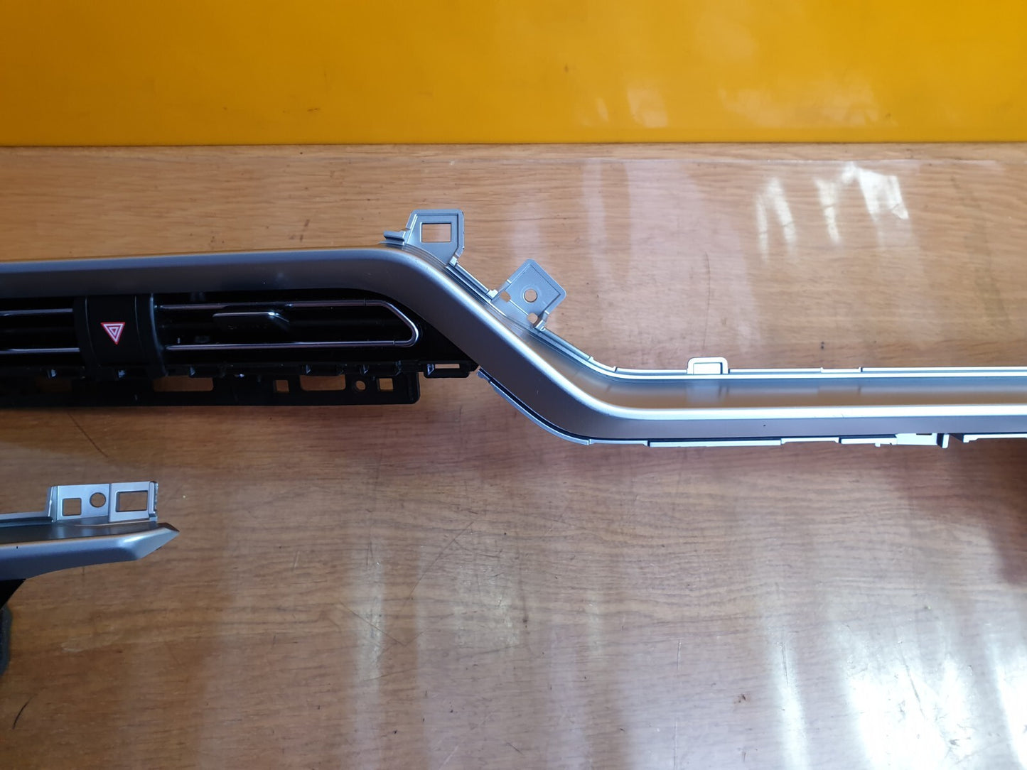 ✅2016 KIA NIRO 2 EV S-A 1.6P DASHBOARD AIR VENTS 84790-G5RA0ASH 84795-G5RA0ASH