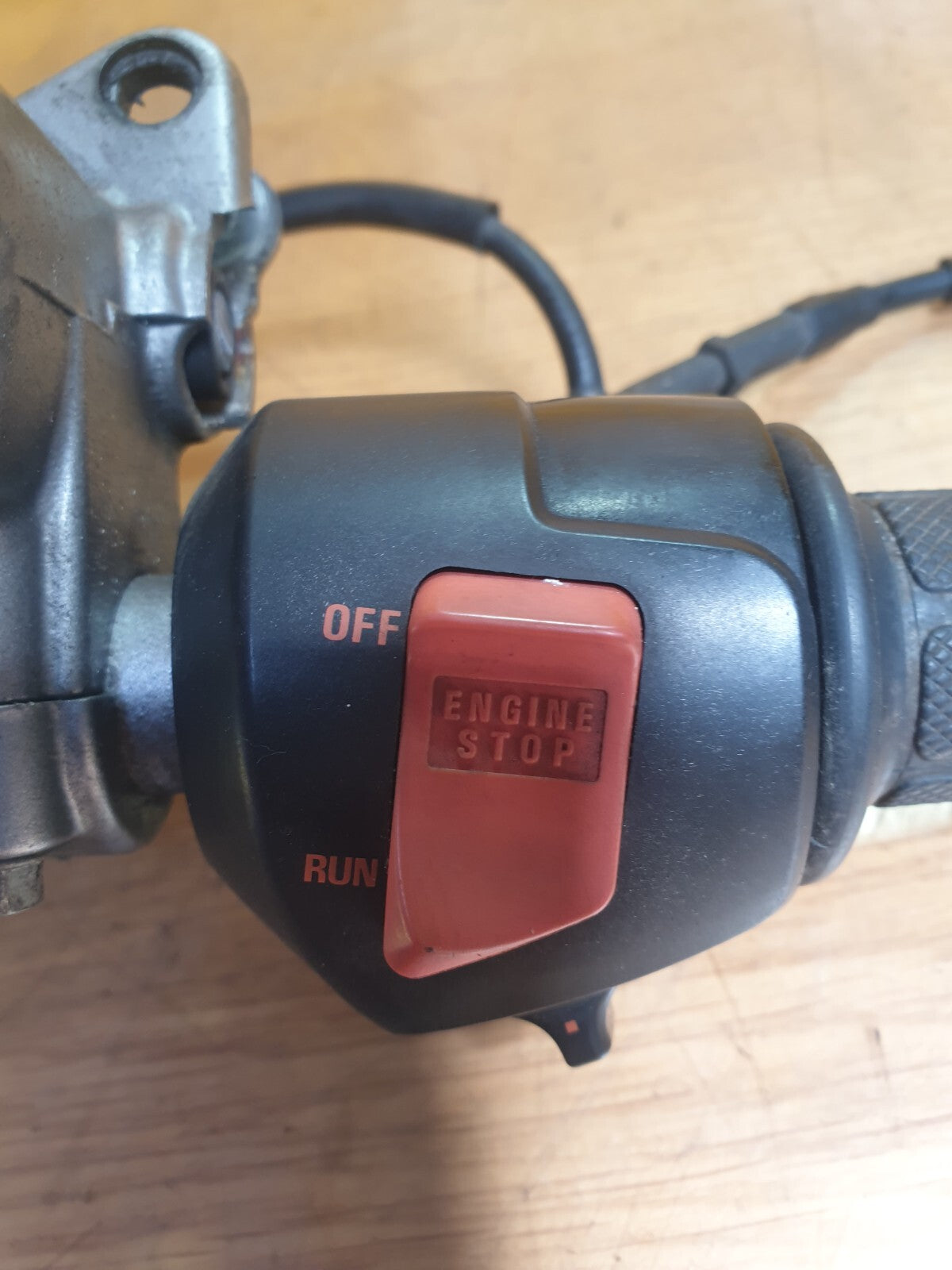 ✅1995 HONDA VFR750 PETROL RIGHT HANDLE BAR + WARRANTY A182
