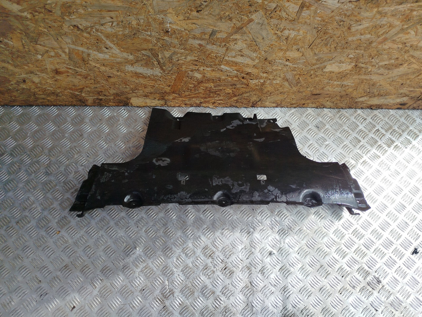 ✅PORSCHE CAYENNE V6 3.6 PETROL 2010 ENGINE UNDERTRAY COVER 7L0825285 Warranty