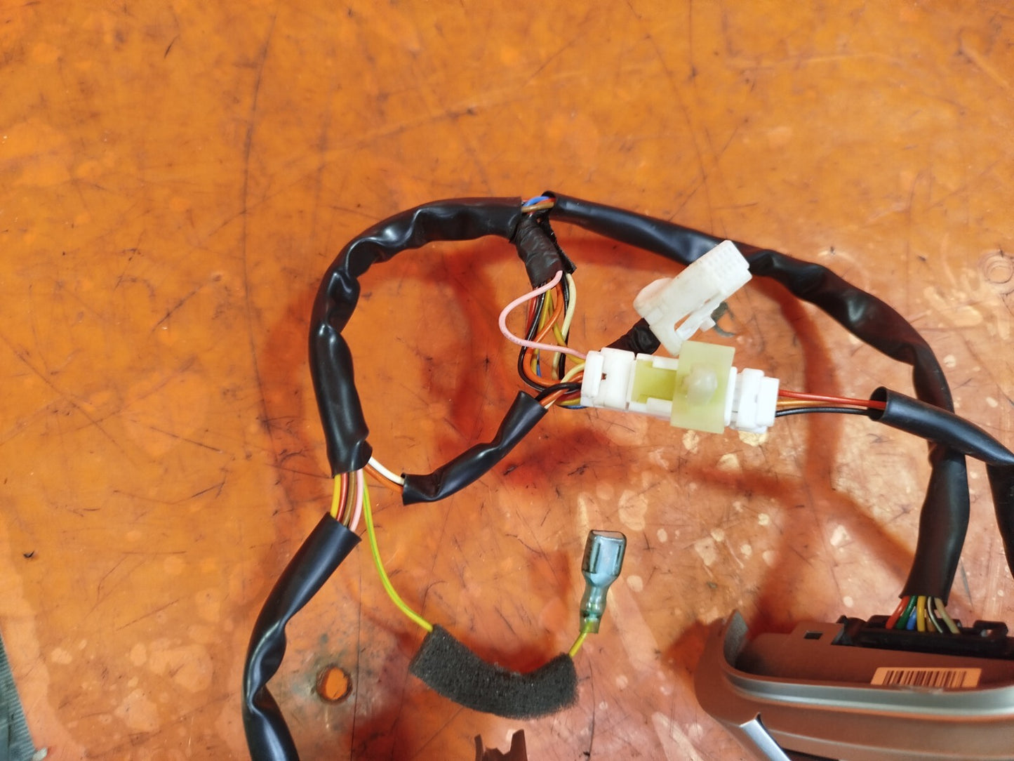 ✅SSANGYONG KORANDO STEERING WHEEL CONTROLS 200008346 + WARRANTY xAA