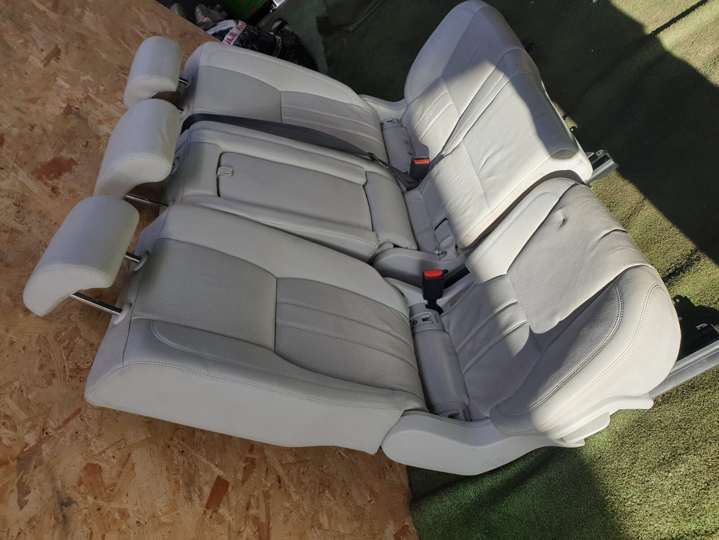✅LAND ROVER DISCOVERY SPORT L550 2.0 DIESEL 2016 REAR LEATHER SEATS Warranty