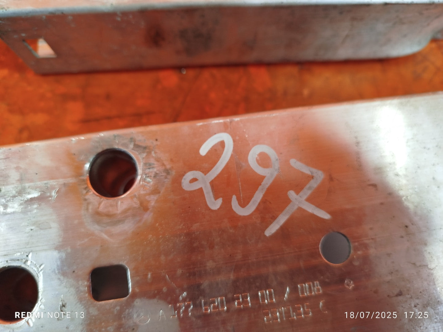 ✅MERCEDES A180D W177 1.5 DIESEL 2018 FRONT BUMPER REINFORCER CRASH CAN PAIR A297