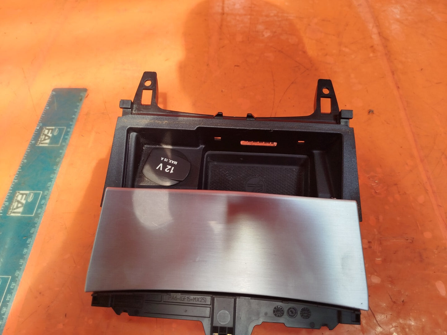 ✅MERCEDES C250 W204 2.1 DIESEL 2011 CENTER CONSOLE ASHTRAY BOX A2046801350 A283
