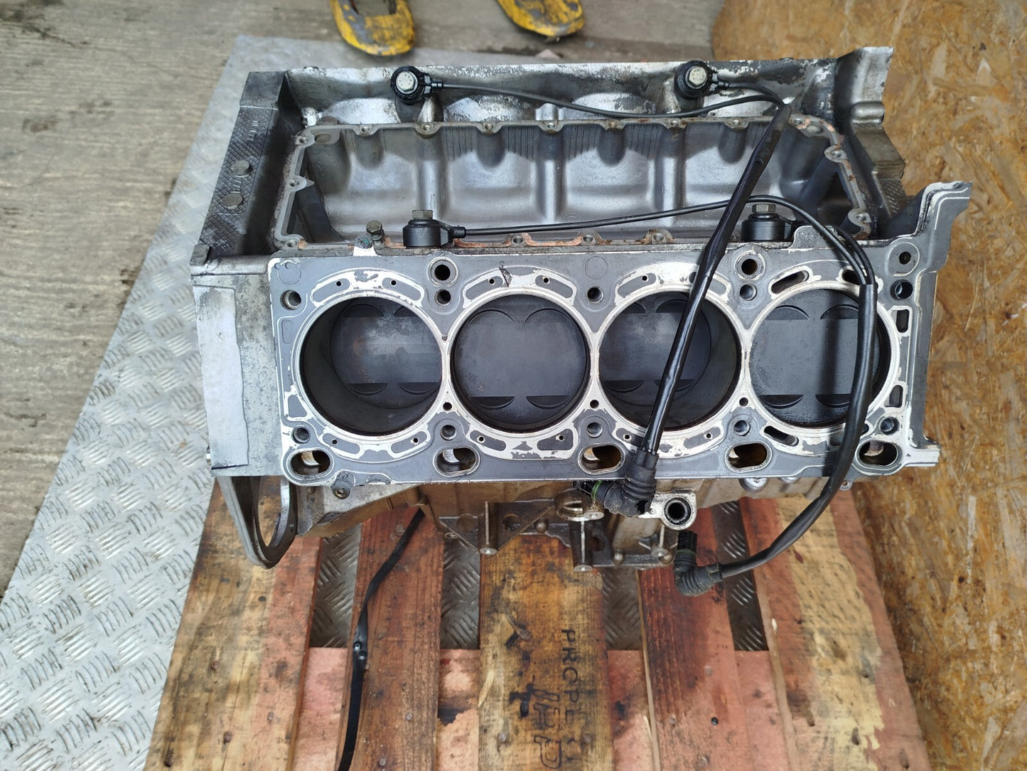 ✅RANGE ROVER VOGUE L322 4.4 PETROL 2005 ENGINE BLOCK CRANKSHAFT PISTONS M62B44