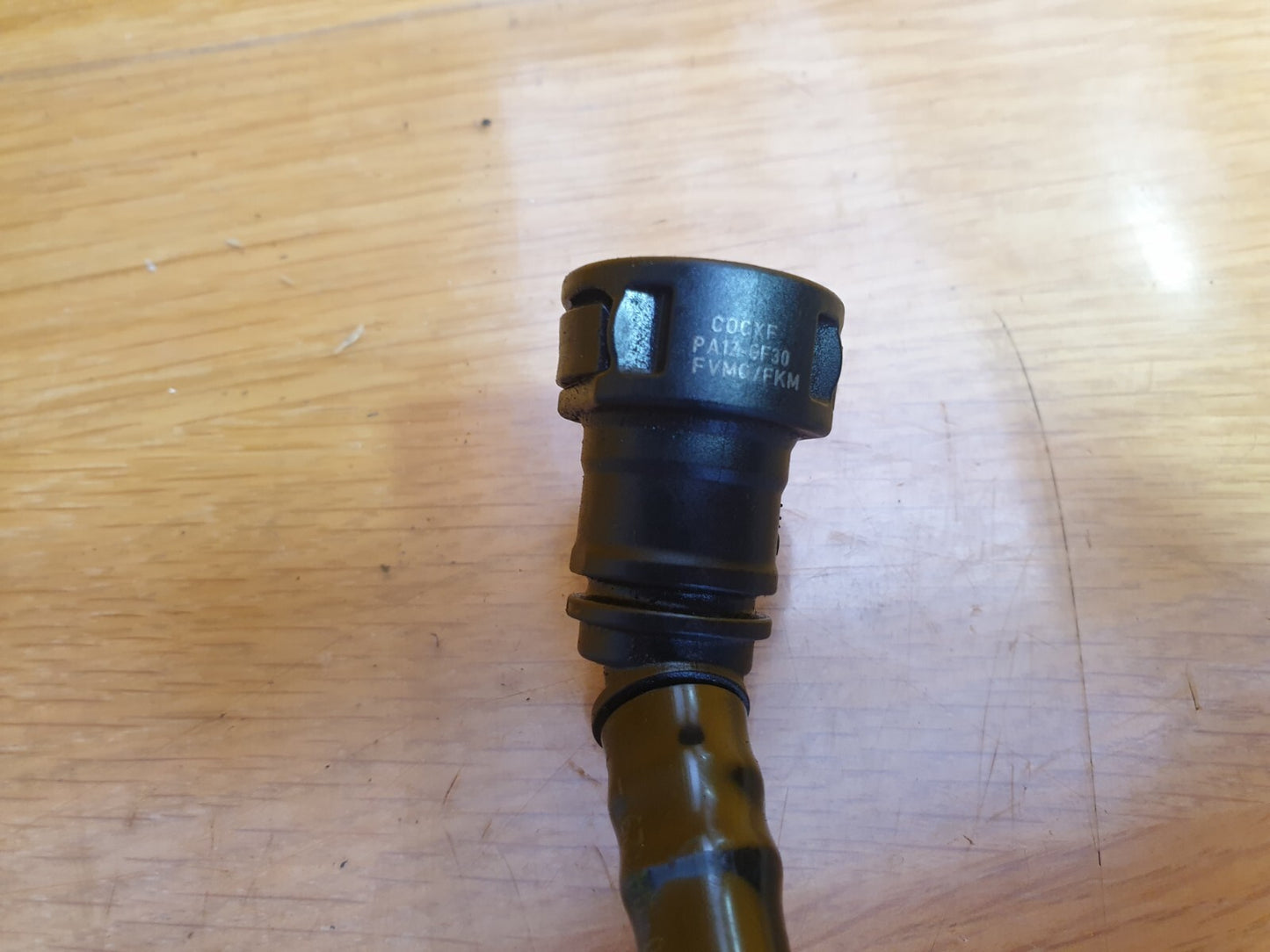 ✅LAND ROVER 2015 DISCOVERY SPORT L550 2.0D FUEL PIPE PA12GF30 A131